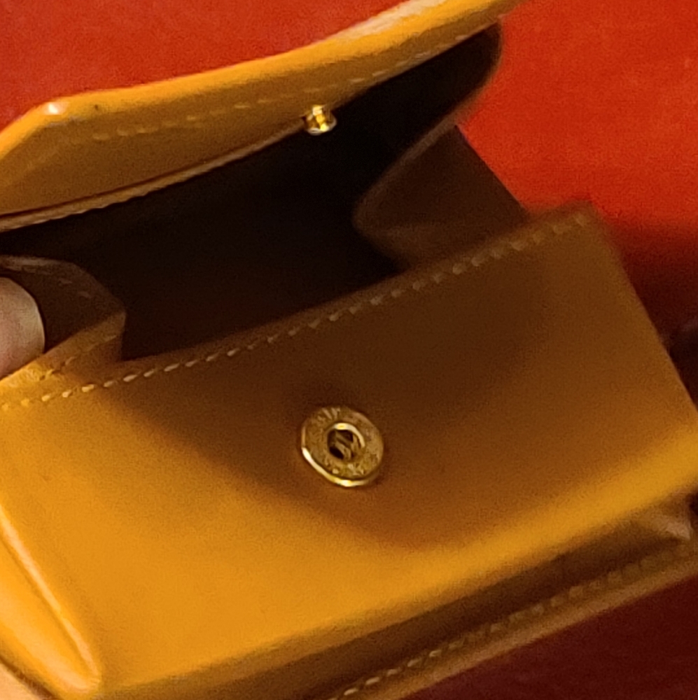 Celine authentic  Coin purse - Picture 8 of 16